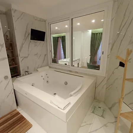 President Plaza Vip Suite Spa By Babylon Stay Naples Exterior photo