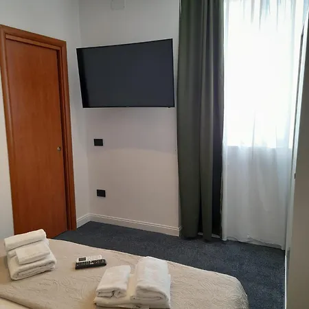President Plaza Vip Suite Spa By Babylon Stay Naples Exterior photo